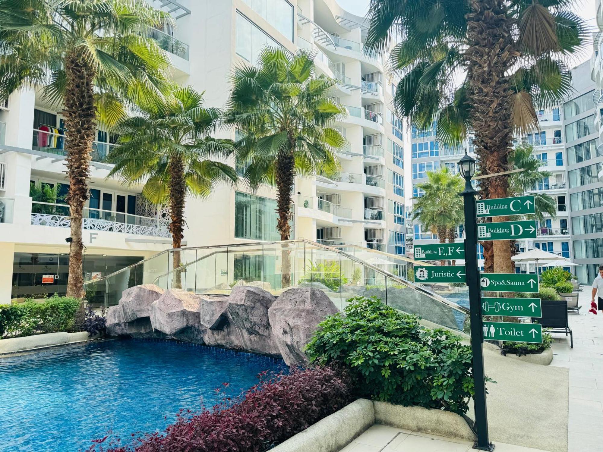 Apartment Patt Aya Grand Avenue 51sqm Family Room-pool View *